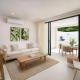 New Stylish 3BR with Private Pool ! Walk to Beach, Saint James (fotografie 4)