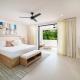 New Stylish 3BR with Private Pool ! Walk to Beach, Saint James (fotografie 5)