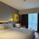 The hotel residences at Acqua Manila - Photo 1