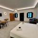 Nostos Suites Kamari, Kamari (foto 8)