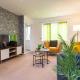 Comfortable 3-Bedroom House with Private Driveway in Bedford