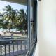 Fully Renovated Beachside with Oceanview 1 Bedroom Unit 8, Dorado - Fotografie 3
