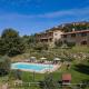 Villa in Umbria with Saltwater Pool