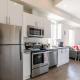 Modern & Bright 2BR Suite - StayStreet Suites Toronto - Zdjęcie 3