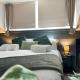 Contractor-Friendly 3-Bed House in Leeds with Parking, Kitchen & FREE Netflix!, Leeds (zdjęcie 5)