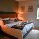 The Apple Inn, Lucker (fotografie 3)