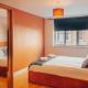 Central Manchester Gem with Stylish 2BR Retreat and Free Carpark, Manchester - Photo 2