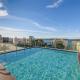 Harbour View Apt with Rooftop Pool, Sydney - Photo 7