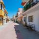 Charming Seaside Home with Jacuzzi & Terrace, Малага - Фото 6