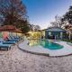 New listing~10 min to beach~Back yard fun~Pool, Cross Bayou - Fotografie 1
