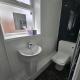 4 Bed Family & Work Ready Home Ponders End - Foto 7