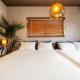 8 min walk to station 11 min to HND airport 85 sqm max 8 people full renovation 2 toilets Netflix, Tokio - Fotografie 8