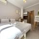 Heart of Syntagma Rooms -2min from the square center-, Athen - Foto 2