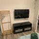 Well-equipped studio apartment, Manchester - Photo 2