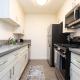 Stylish 2BR Apt with Rooftop Pool & Hollywood Views, Los Angeles - Foto 3