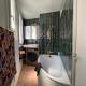 Appartement 8 personnes - terrasse sur espaces verts - vue Tour Eiffel, Paris - Foto 6