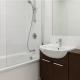 Modern 2 Bed Flat with parking Next to Basildon Station, Laindon (photo 9)