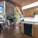 Boondock Bliss - Lakefront with Private Dock Sleeps 15, Санрайз-Бич (фото 7)
