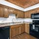 Boondock Bliss - Lakefront with Private Dock Sleeps 15, Санрайз-Бич (фото 8)