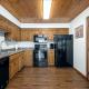 Boondock Bliss - Lakefront with Private Dock Sleeps 15, Санрайз-Бич (фото 9)