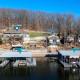 Bearcat Bungalows - Two Homes One Rental - Sleeps 22, Sunrise Beach (foto 6)