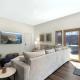 Bearcat Bungalows - Two Homes One Rental - Sleeps 22, Sunrise Beach (foto 9)