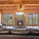 Cabin with Theater Games & Hot Tub Sleeps 30 Sevierville - Foto 10