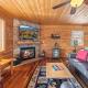 Spacious Cabin for 8 with Hot Tub & Mountain Views Gatlinburg - Fotografie 9