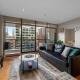 A Spacious 2BR Apt Near Melbourne Central, Melbourne - Photo 1