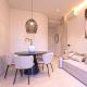 Magnificent Renovated 2BD 2BTH Duplex with Backyard - City Centre, Малага - Фото 5