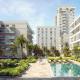 Ocean park , for married couples and families only , Luxury fully furnished one bedroom flat next to zenata beach with five avialable swimming pool at the compound, Casablanca - Photo 5