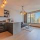 SkyPark Apartment with Free Parking, Bratislava - Photo 1