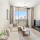 Modern 1BR in JVC with Pool Gym and Parking, Dubái - Foto 1