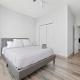 Stylish Downtown Condo l 2 TVs l Fast WiFI, Cleveland - Photo 7