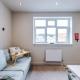 Stylish 2BR Flat with Parking Llandudno - Photo 9