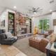 Poolside Retreat - Across from pool, Washington (foto 4)