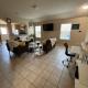 Modern & Comfy 4-Bedroom Home with King Bed, Workspace, & Fast Wi-Fi, Princeton (fotografie 4)