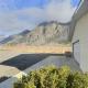 Spacious Getaway Two Homes on a Tranquil Vineyard Ideal for Large Groups, Keremeos (zdjęcie 3)