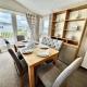 Luxury Lodge at Parkdean Camber Sands Resort, Camber (fotografie 9)