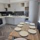 Stylish 4 bed in Central Conwy - Foto 1