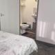 Ensuite Room, Crayford (fotografie 3)