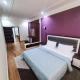 Cozy Apartment with Modern Decor, Pointe-Noire (Foto 10)