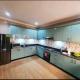 Cozy Apartment with Modern Decor, Pointe-Noire (Foto 5)