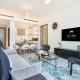 STAY BY LATINEM Luxury 2BR Holiday Home OPA 305 Near Downtown, Dubaï - Photo 3