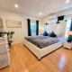 Beautiful and spacious 2 bedroom home in an excellent location near LACMA Acadamy Awards Museum Peterson Museum and more, Los Angeles - Foto 1