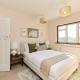 The Randall Retreat - Spacious 4BDR Home with Garden, London - Photo 6