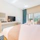 City View Studio on High Floor, Steps from Metro, Beside Water Canal, Quick Downtown Access, The Cosmopolitan, Business Bay by Deluxe Holiday Homes, Dubai - Foto 3