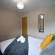 Sandringham Ground Floor Apt Dbl Bed & Parking, Manchester - Photo 5