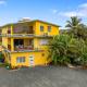 Yellow Beach House Unit B - 2 min walk from the Beach, Aguada (foto 2)