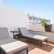 Ultimate Rentals - Modern Apartment with Sunny Terrace & Shared Pool, Estepona - Fotografie 7